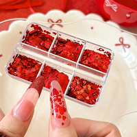 Paillettes Cœur Rouge Saint-Valentin 12 Grilles Formes Cœur Creuses Mixtes pour Ongles Acryliques à Presser DIY