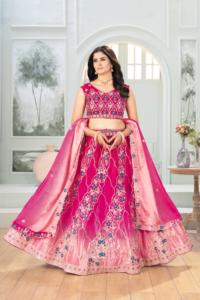 Lehenga Choli de Bordado Tradicional de Calidad Superior para Novias, Ropa de Fiesta y Vestimenta Festiva para Exportación Mundial - Product Image 6