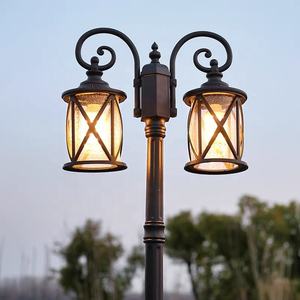 عمود إنارة كهربائي خارجي للحدائق، إضاءة المناظر الطبيعية 2/<span class=keywords><strong>2.3</strong></span>/2.8 متر، مقاوم للماء بمعيار IP65، إضاءة LED دافئة بيضاء للشوارع والساحات - Product Image 1