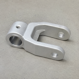 Fabricant de composants en aluminium forgé sur mesure selon dessin, pour pièces industrielles et automobiles - Product Image 1