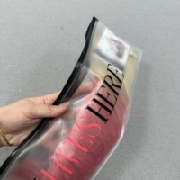 Sac à fermeture éclair transparent en PVC givré personnalisé pour l'emballage de cheveux, sac léger et souple pour accessoires capillaires, emballage de vente au détail pour perruques et cheveux