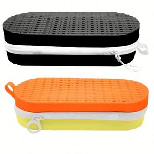 Sac de maquillage en silicone léger et portable avec poignée souple, pochette cosmétique durable et imperméable avec fermeture à glissière - Product Image 5