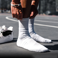 Chaussettes de sport souples et respirantes de haute qualité Chaussettes de basket-ball à coussin athlétique Performance personn