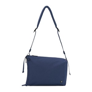Bolso Bandolera KEIRYO LightFlow Minimal de Poliéster con Correa Acolchada, 28x18cm, para Mujer, Disponible en Taiwán - Product Image 4