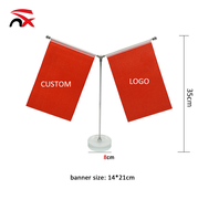 Drapeau de table personnalisé à double mât avec base ronde en cristal, mât en métal, tissu polyester, drapeau de table pour événements et réunions