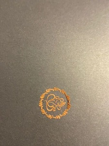 Logos de marque personnalisés – Étiquettes et transferts de logo sur mesure pour vêtements, sacs, emballages et image de marque d'entreprise - Product Image 5