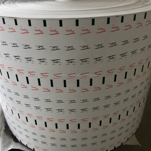 Rotoli <span class=keywords><strong>di</strong></span> <span class=keywords><strong>carta</strong></span> patinata PE termosaldata per uso alimentare per la produzione <span class=keywords><strong>di</strong></span> <span class=keywords><strong>bustine</strong></span> <span class=keywords><strong>di</strong></span> zucchero con Logo stampato 1-4 colori - Product Image 5