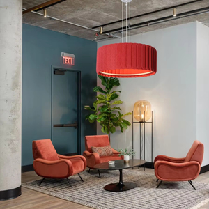 Lampe à <span class=keywords><strong>suspension</strong></span> en feutre acoustique de conception nordique moderne Installation facile au plafond Lumière suspendue en feutre absorbant le son pour la décoration de bureau - Product Image 2