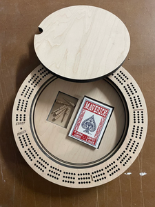 Bộ Dụng Cụ Cắt Khắc Laser Tùy Chỉnh Bảng <span class=keywords><strong>Cribbage</strong></span> Tròn/Euchre Bằng Gỗ-Đựng Thẻ Và Chốt - Product Image 3