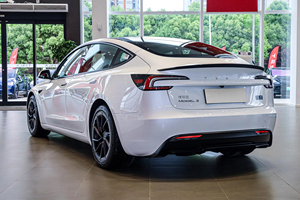 Vendita calda a buon mercato nuova auto Tesla modello <span class=keywords><strong>3</strong></span> EV nuova energia veicolo 4 porte 5 posti berlina ad alta velocità lunga resistenza adulti auto elettrica pura - Product Image 6