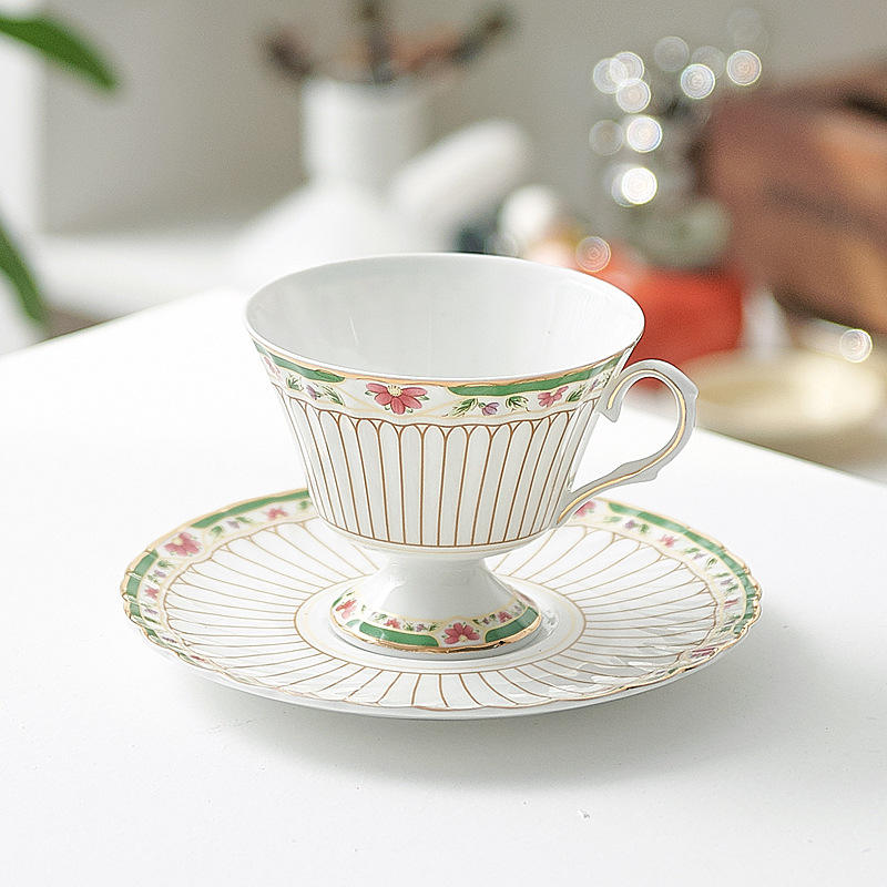 D cup saucer green stripe