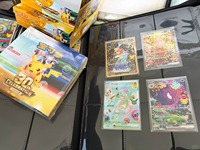 Version chinoise PIIKACHU 30ème Anniversaire Boîte de Collection Anime Magasin Salle de Diffusion en Direct Vente en Gros PTCG M6a Boosters 30ème Anniversaire