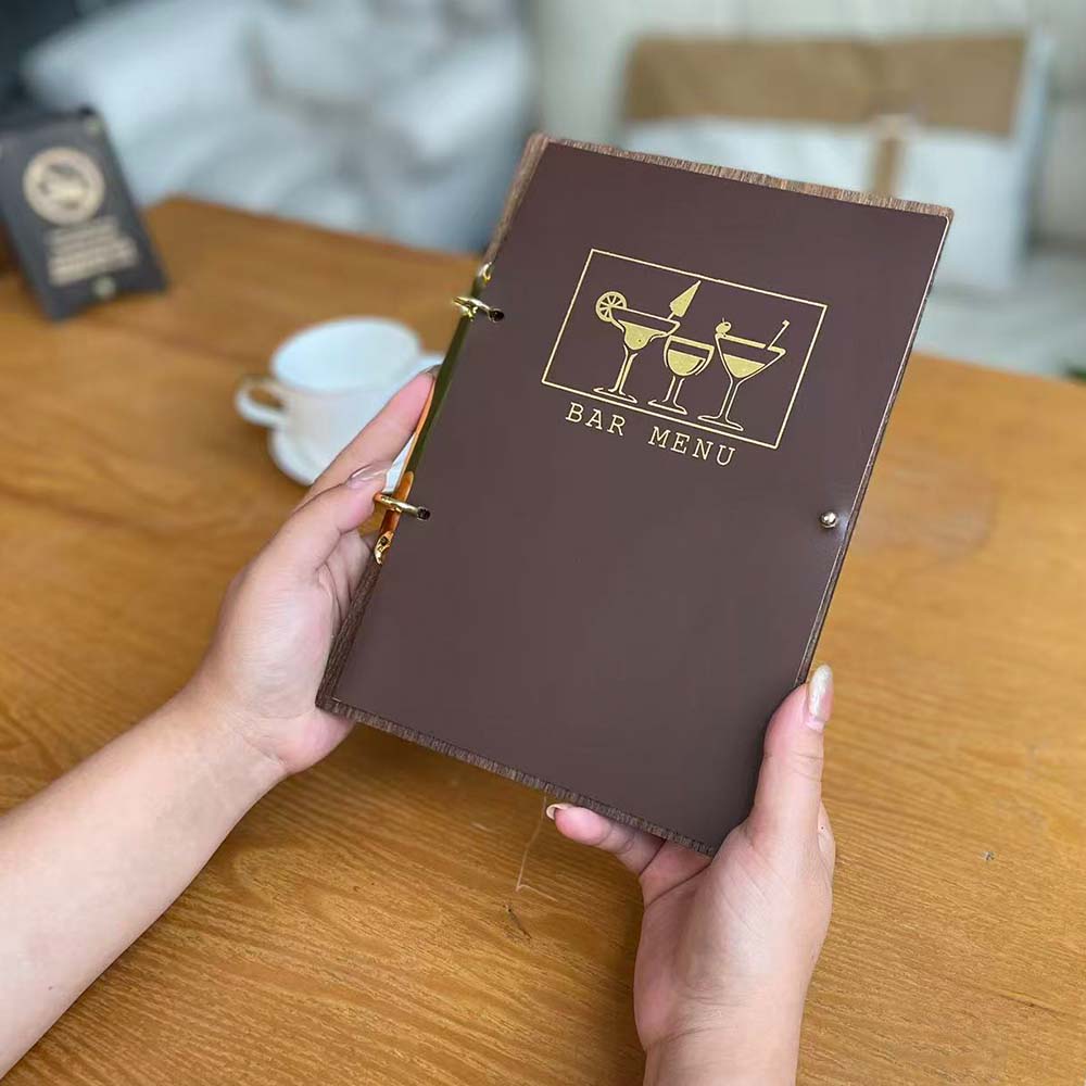 Logo Bar in Legno di Noce