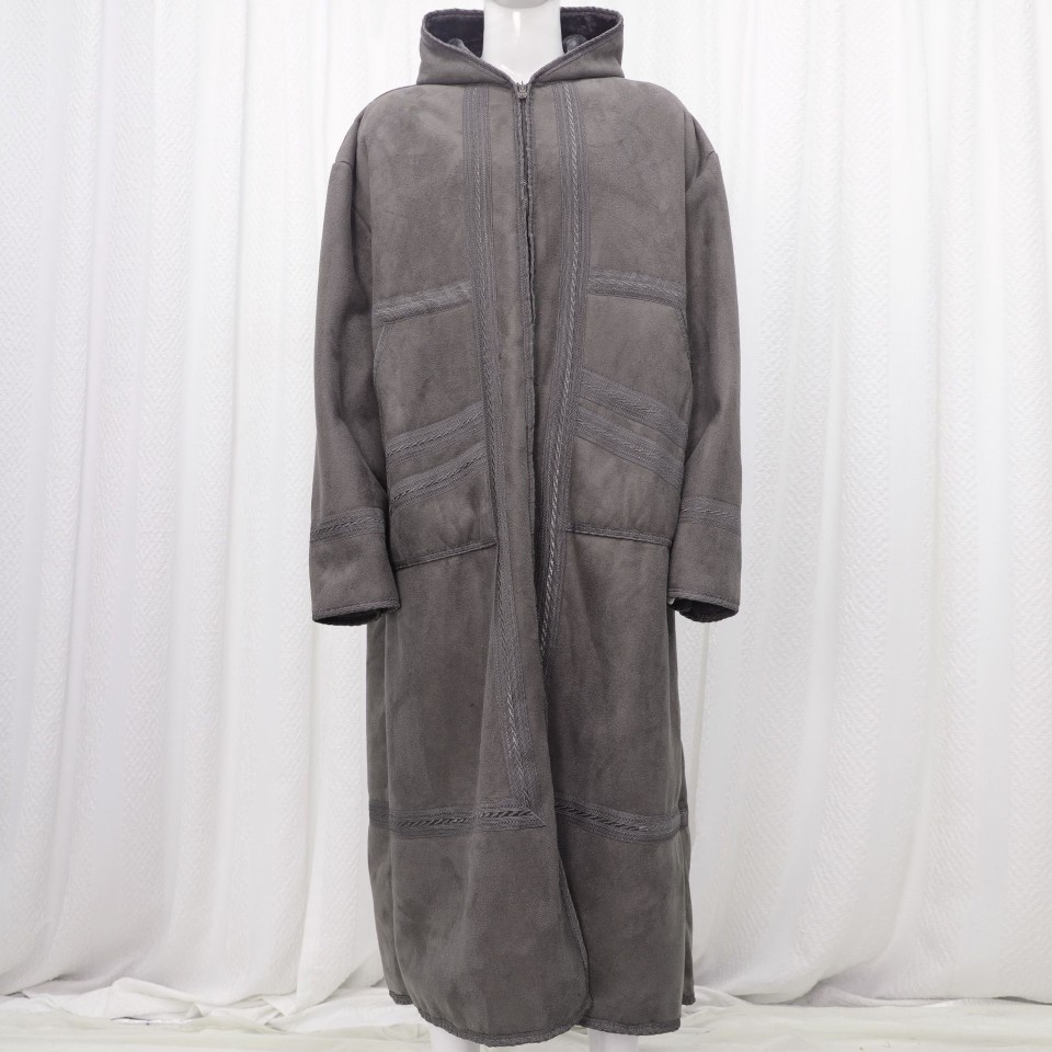 #4 gris
