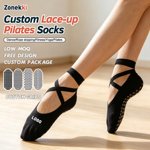 <span class=keywords><strong>Chaussettes</strong></span> de Pilates antidérapantes ZONEKKI <span class=keywords><strong>OEKO</strong></span>-<span class=keywords><strong>TEX</strong></span> personnalisées pour femmes, <span class=keywords><strong>chaussettes</strong></span> de fitness et de barre, <span class=keywords><strong>chaussettes</strong></span> de Pilates pour femmes avec lacets design - Product Image 1