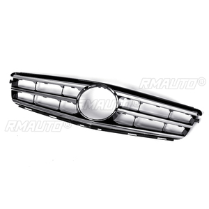 กระจังหน้ารถยนต์คุณภาพสูงสำหรับ Mercedes Benz C Class W204 C180 C200 C300 C350 ปี 2007-2014 กระจังหน้าทรงสปอร์ต - Product Image 3