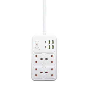 Regleta de Enchufes Estándar del Reino Unido Yue Niu, 2500W, 4 Tomas, 2 Puertos USB, Uso Doméstico, con Protección Contra Cortocircuitos - Product Image 3