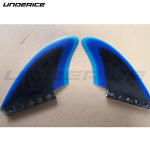 专业冲浪者数控冲浪板玻璃纤维鳍蜂窝碳冲浪板鳍冲浪 - Product Image 1