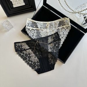 Braguitas de encaje floral para mujer, transpirables, de secado rápido, con múltiples lazos pequeños, huecas, transparentes, de talle medio, lencería sexy al por mayor - Product Image 2
