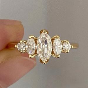 OEM ODM 925 argento Sterling unico <span class=keywords><strong>anello</strong></span> di <span class=keywords><strong>Tiara</strong></span> zircone Marquise per matrimoni e fidanzamenti placcati in rodio e oro - Product Image 2