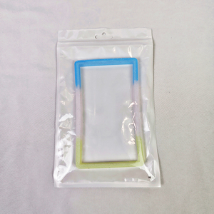 Nuevo diseño Diseño libre Color degradado Material plástico firme 35PT Graded Trading Card Slab case Protector Gradient Bumper - Product Image 4