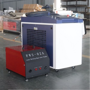 Điều kiện mới tất cả-trong-một thiết bị sợi Laser máy hàn fibre <span class=keywords><strong>Lazer</strong></span> thợ hàn cho gỉ loại bỏ hàn làm sạch giá - Product Image 4