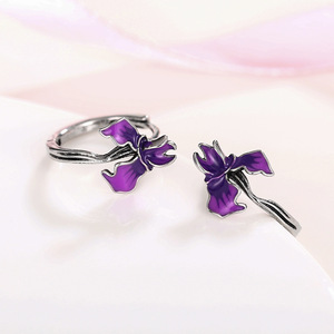 Pendientes de Flor de Glorietra para Mujer, Diseño Floral Delicado, Joyería de Moda para Uso Diario - Product Image 6