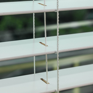 No added any chemicals white <span class=keywords><strong>color</strong></span> wood material ladder rope control white wood blinds - Product Image 6
