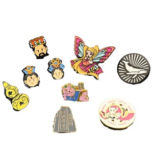 Badges métalliques personnalisés Autonomie, épingles en émail motif dessin animé, badges cadeaux d'affaires à fermoir papillon - Product Image 5