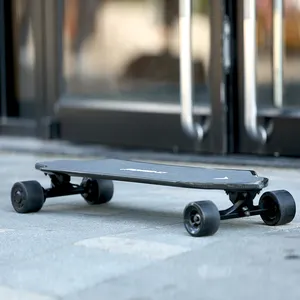 Skateboard électrique à moteur hub 40 km/h, pont en fibre de carbone à grande vitesse, nouveau design 2020