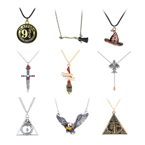 Película Harry de la Escuela de Hogwarts Potter y las <span class=keywords><strong>reliquias</strong></span> de la muerte Accesorios collar - Product Image 1