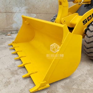รถตักล้อยาง SDLG 953N 5 ตัน ขายดี กำลังขายดี เครื่องยนต์เชื่อถือได้ เหมาะสำหรับงานดินในงานก่อสร้าง - Product Image 4