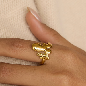 Bague unisexe en or liquide plaqué or, motif géométrique, incrustation simple, bijou tendance, cadeau - Product Image 3