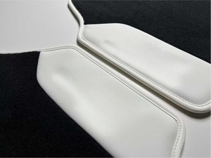 Tapis de sol exclusif pour <span class=keywords><strong>Audi</strong></span> <span class=keywords><strong>R8</strong></span> - Style tapis plat - Spécialement conçu pour le véhicule - Exclusif pour la voiture - Sans odeur - Product Image 3