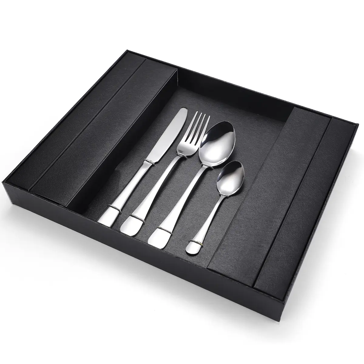 Set di posate regalo 24 pezzi In Stock Set di posate d'oro In acciaio inox Talheres per il matrimonio