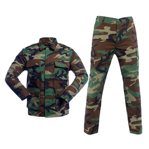 Uniforme de Combate Estadounidense con Camuflaje de <span class=keywords><strong>Jungla</strong></span> T/C 6535 220GSM - Product Image 1