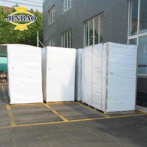 Feuille de plastification en PVC JINBAO 1560x3050mm 4x8ft Panneau en <span class=keywords><strong>mousse</strong></span> PVC pour la publicité en gros 5mm 8mm 10mm Plastique PVC - Product Image 6