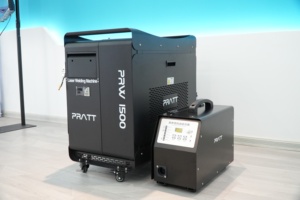 Machine de soudage laser 4-en-1 de petite taille 1500W à fibre optique haute efficacité pour le traitement des métaux - Grande Vente - Product Image 1