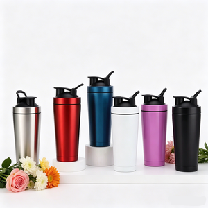 Bouteille <span class=keywords><strong>shaker</strong></span> de sport en acier inoxydable isolée de qualité supérieure, sans BPA, avec poignée, pour protéines et eau, vente en gros - Product Image 4