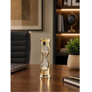 Reloj de arena de madera con marco de latón, temporizador de arena fina, decoración clásica de mesa para el hogar, oficina, biblioteca, a la venta. - Product Image 2