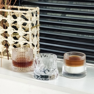 Set di Bicchieri <span class=keywords><strong>in</strong></span> <span class=keywords><strong>Vetro</strong></span> Trasparente Goffrato Premium 145ml Lavabili <span class=keywords><strong>in</strong></span> Lavastoviglie Stile Moderno per <span class=keywords><strong>Caffè</strong></span> e Whisky per Casa Bar Caffetteria - Product Image 3