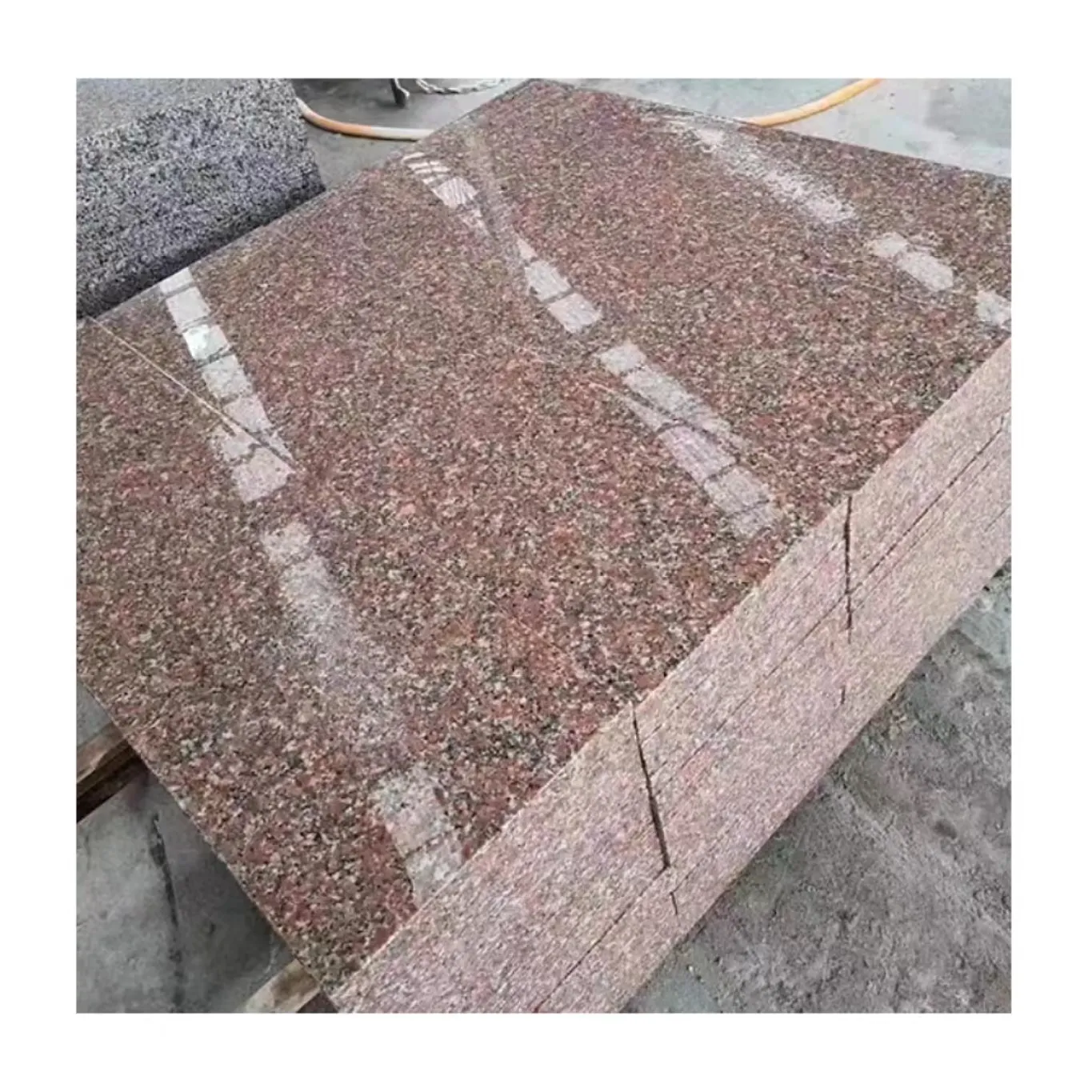 Commercio all'ingrosso cinese acero rosso granito marmo naturale pietra piano di scale lucido fiammato lastra di granito personalizzato
