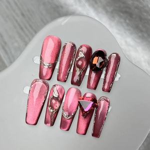ลดราคา! ชุดเล็บปลอม 10 ชิ้น ตกแต่งเล็บลายบัลเลริน่าทรงโลงศพ ประดับเพชร งานแฮนด์เมด กดติดง่าย - Product Image 2