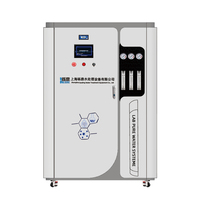 Machine de maintenance pour eau déionisée avec système de purification modulaire pour une configuration de laboratoire flexible