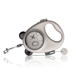 Luxus Haustier Halsband Set Designer Nylon & Gummi Leder Leine Modische Tier Cartoon Charm Zubehör Einfache Kunststoff-Stil - Product Image 2