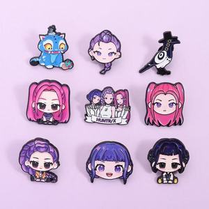 Broche de Metal Creativo al por Mayor con Diseño de Personajes de Películas y Series, Corazón y Amor, para Accesorios de Atuendos con Estilo - Product Image 2