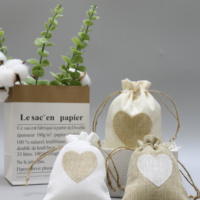 Pochette en jute avec cordon de serrage et logo cœur, écologique, vente en gros, directement de l'usine, pour mariage
