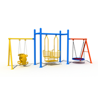 Ensemble de balançoires pour enfants avec structure métallique et sièges en plastique pour les aires de jeux extérieures des jardins d'enfants et des écoles