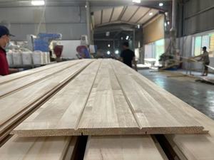 Solid Wood Pine Shiplap <b>Gap</b> Modern Design White Primed Anti-Insects & Moisture Proof Mouldings for Hotel Application - Product Image 6