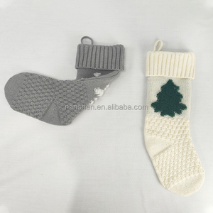 <span class=keywords><strong>Crochet</strong></span> bas <span class=keywords><strong>de</strong></span> noël neige blanc gris confortable nordique hiver chaussettes vacances décor à la maison tricot bas pour cadeau - Product Image 2